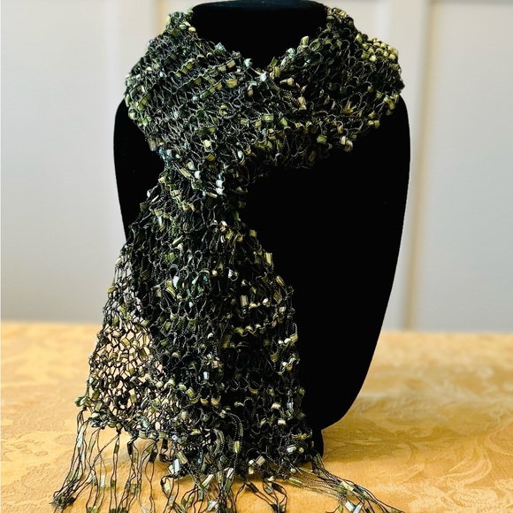 New Shades of Green” Ladder Ribbon Scarf with free matching necklace. - Picture 2 of 3